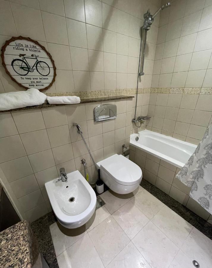 Jbr Bay Central Marina View 1 Br Dubai Luaran gambar